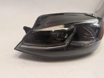 2018 2019 2020 2021 Volkswagen Golf GTI MK7.5 Left LED Headlight OEM