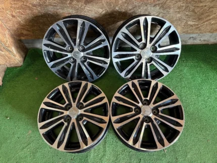 Genuine Daihatsu Tanto 15-inch 4.5J +45 PCD 100 4H Wheels (Set of 4)